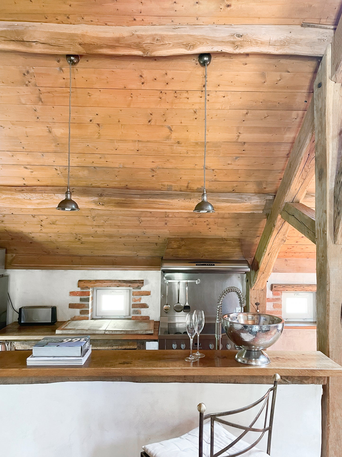 Charmante Maison de Campagne avec Piscine & Court de Tennis Partagés